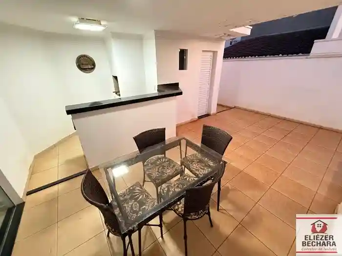 Casa de Condomínio com 3 quartos à venda, 190m² — foto 4 de 29