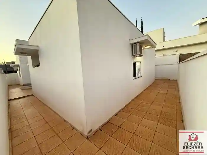 Casa de Condomínio com 3 quartos à venda, 190m² — foto 16 de 29