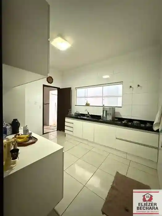 Casa de Condomínio com 3 quartos à venda, 190m² — foto 14 de 29
