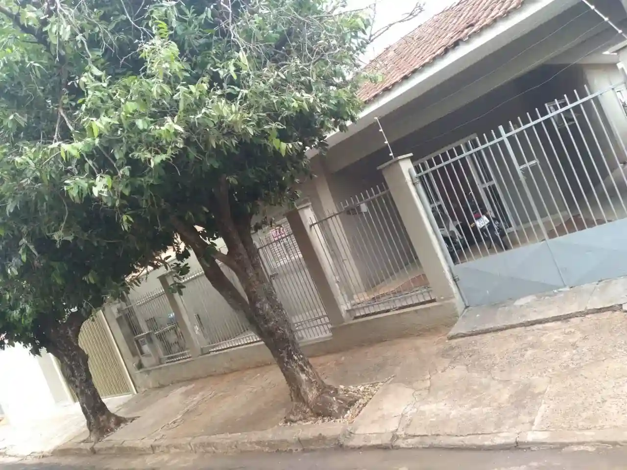 Casa com 5 quartos à venda, 242m² — foto 6 de 6