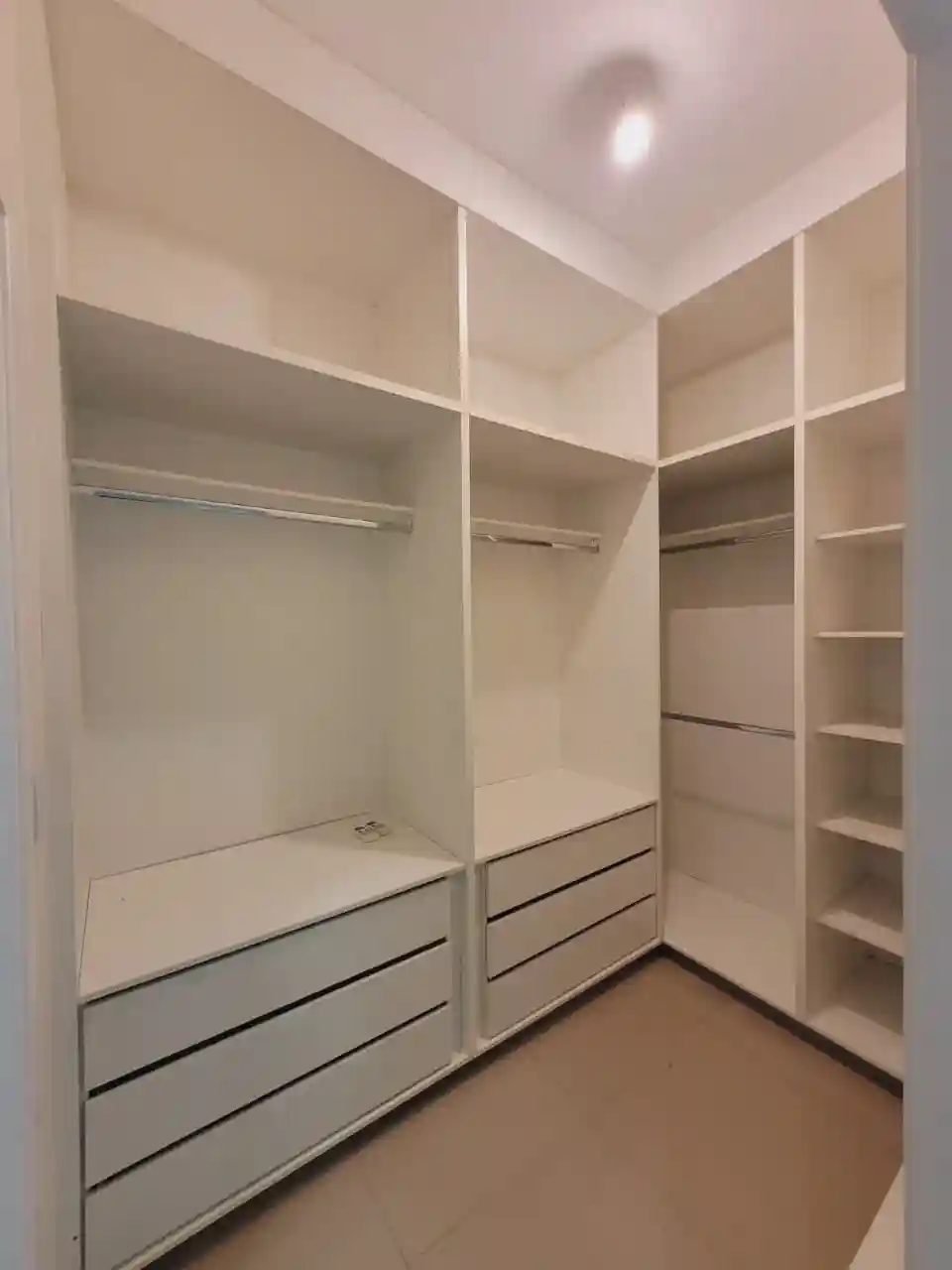 Casa com 3 quartos à venda, 242m² — foto 46 de 46