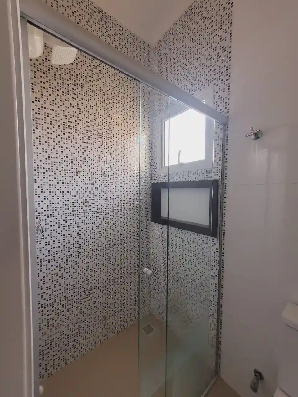 Casa com 3 quartos à venda, 242m² — foto 25 de 46