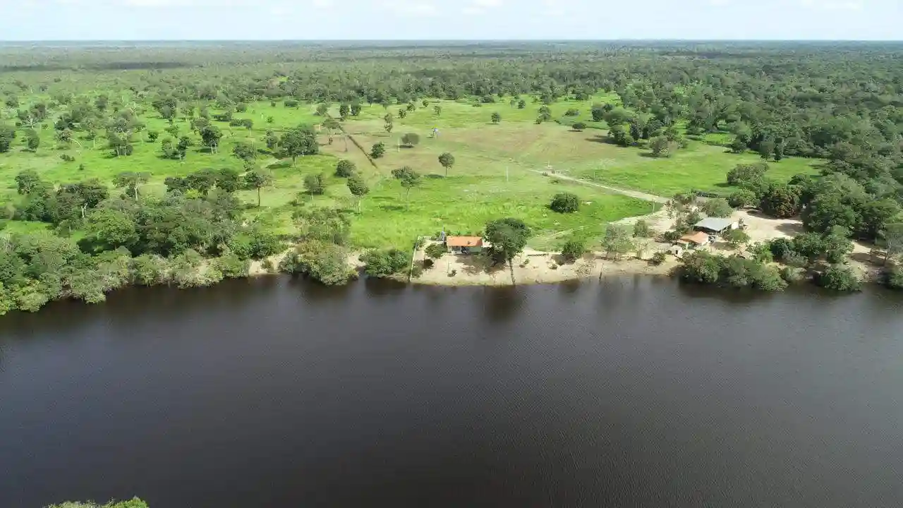 Fazenda / Sítio / Chácara  à venda, 28000000m² — foto 12 de 13