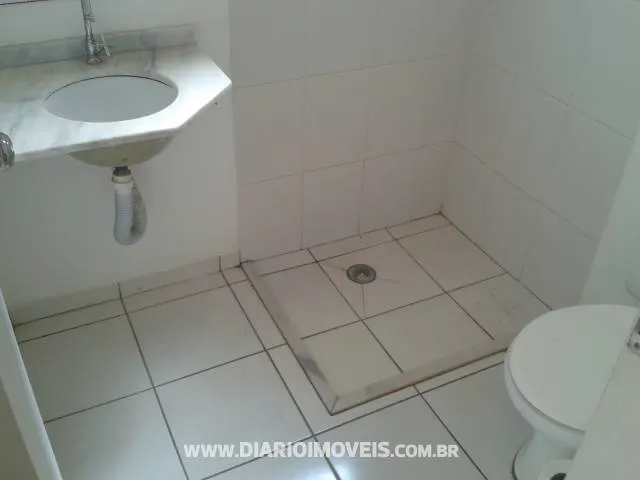 Casa de Condomínio à venda — foto 2 de 3