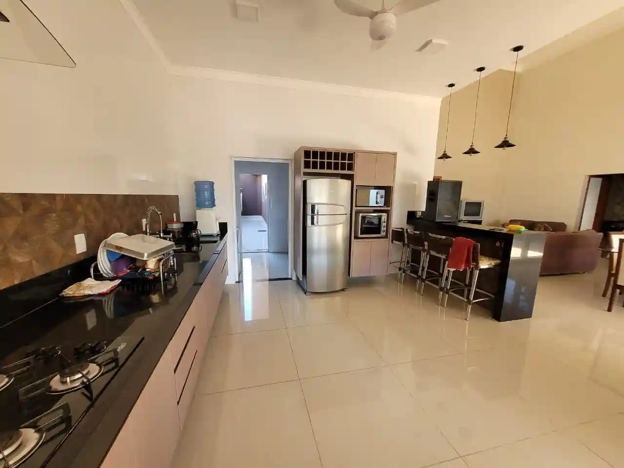 Casa de Condomínio com 4 quartos à venda, 290m² — foto 8 de 11