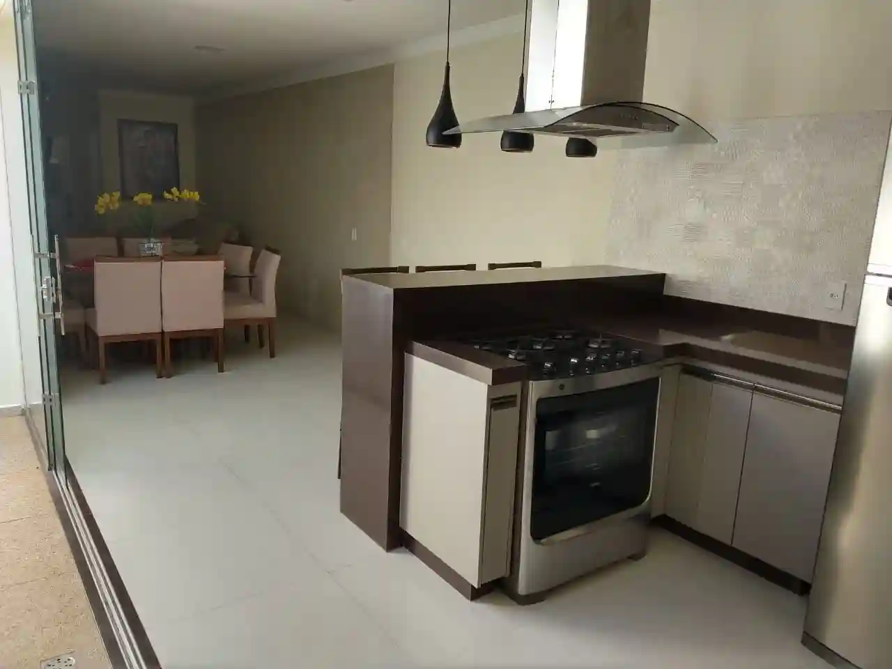 Casa de Condomínio com 2 quartos à venda, 80m² — foto 2 de 15