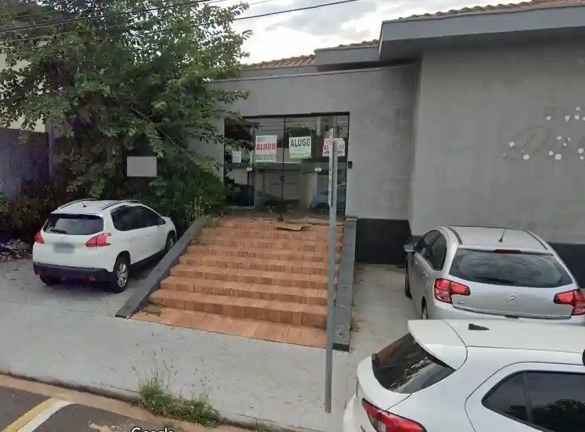 Casa Comercial com 13 quartos para aluguel, 577m² — foto 1 de 19