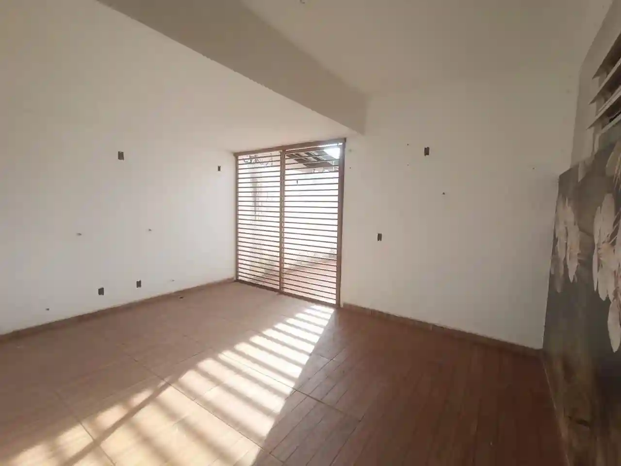 Casa Comercial com 13 quartos para aluguel, 577m² — foto 18 de 19