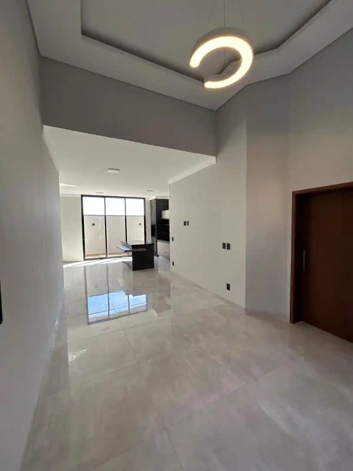 Casa de Condomínio com 3 quartos à venda, 200m² — foto 9 de 11