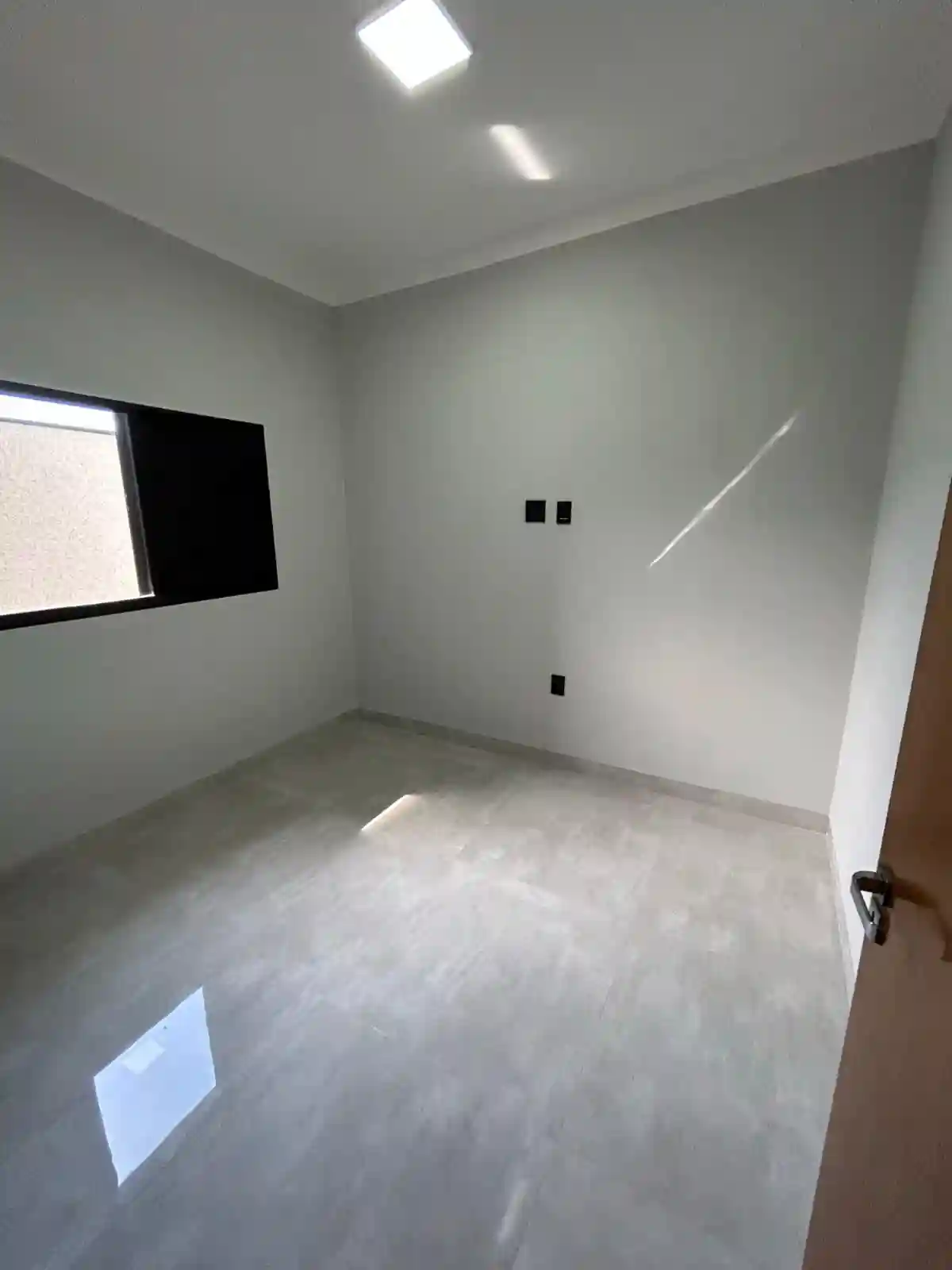 Casa de Condomínio com 3 quartos à venda, 200m² — foto 4 de 11