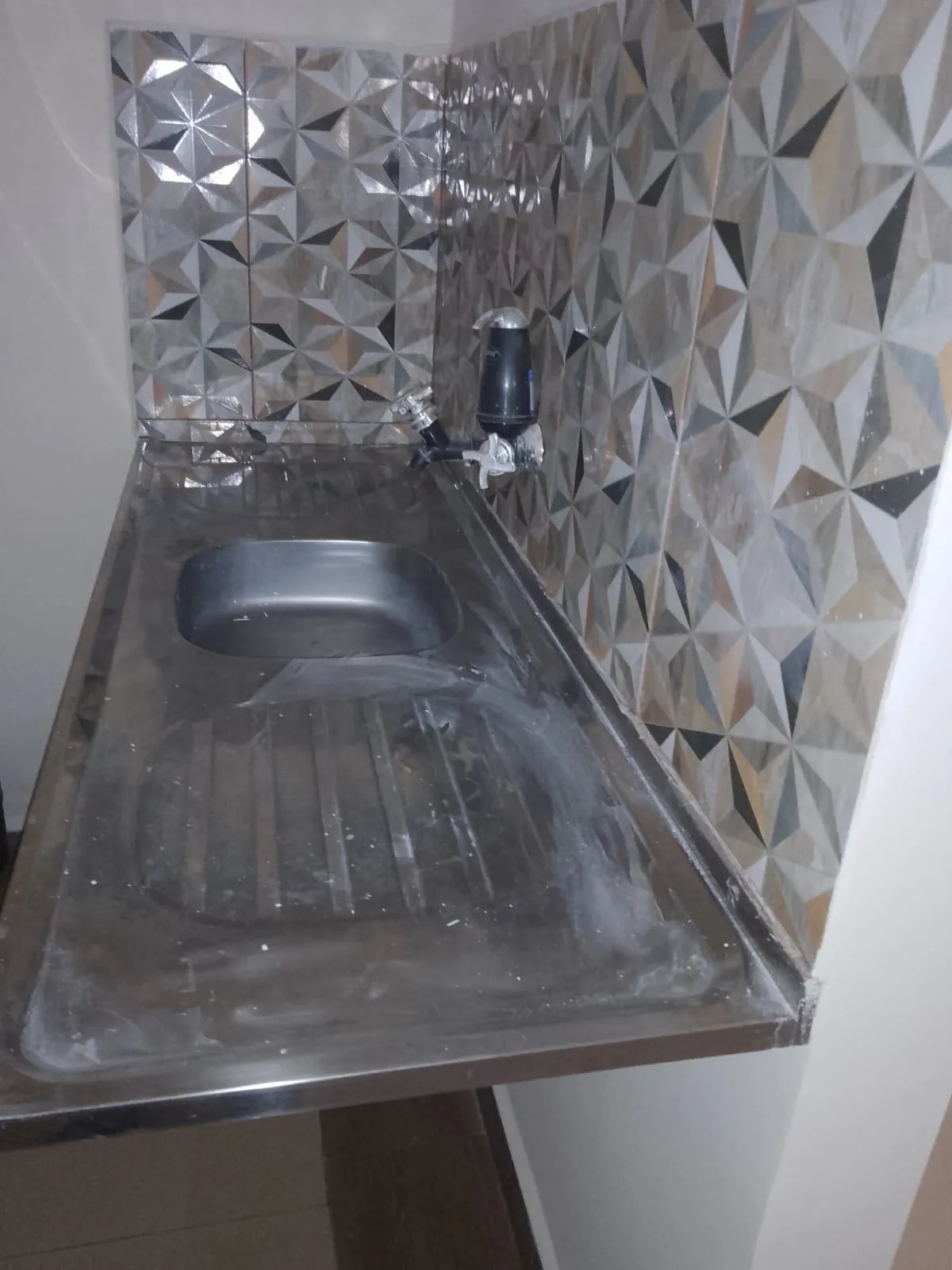 Loja / Salão / Ponto Comercial para aluguel, 30m² — foto 4 de 5