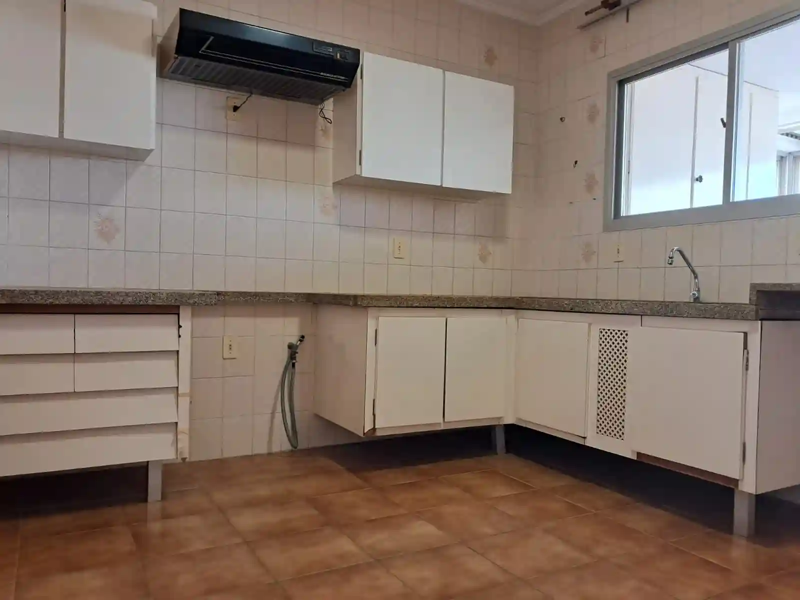 Apartamento com 3 quartos à venda, 137m² — foto 2 de 23
