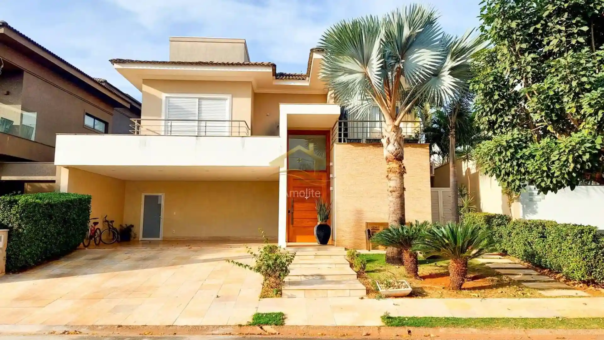Casa de Condomínio com 4 quartos à venda, 450m² — foto 1 de 26