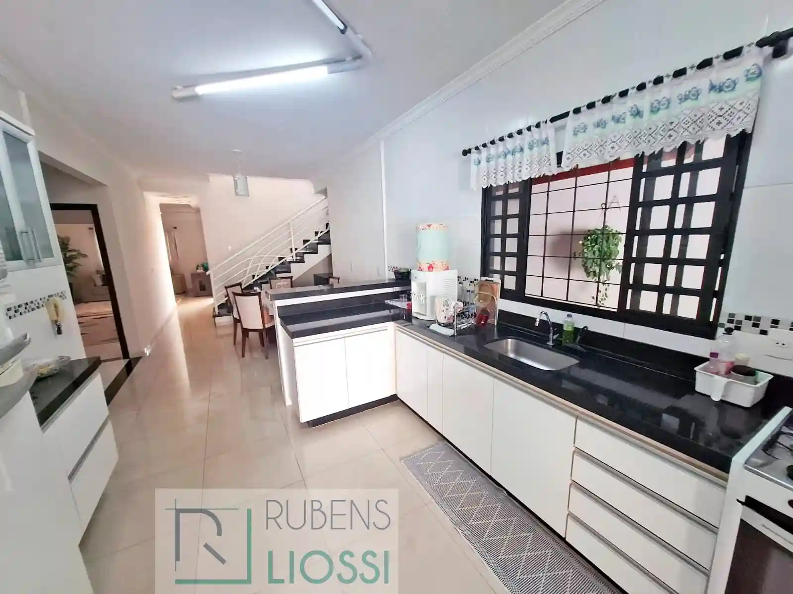 Sobrado com 3 quartos à venda, 250m² — foto 9 de 20