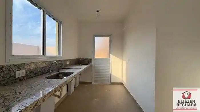 Casa com 2 quartos à venda, 104m² — foto 10 de 40