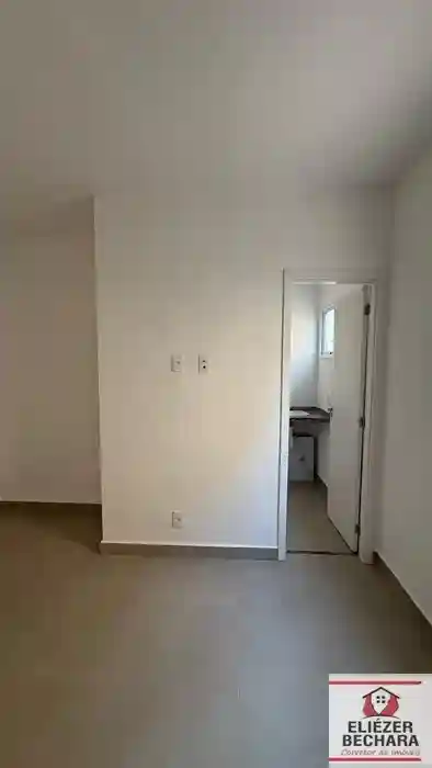 Casa com 2 quartos à venda, 104m² — foto 2 de 40