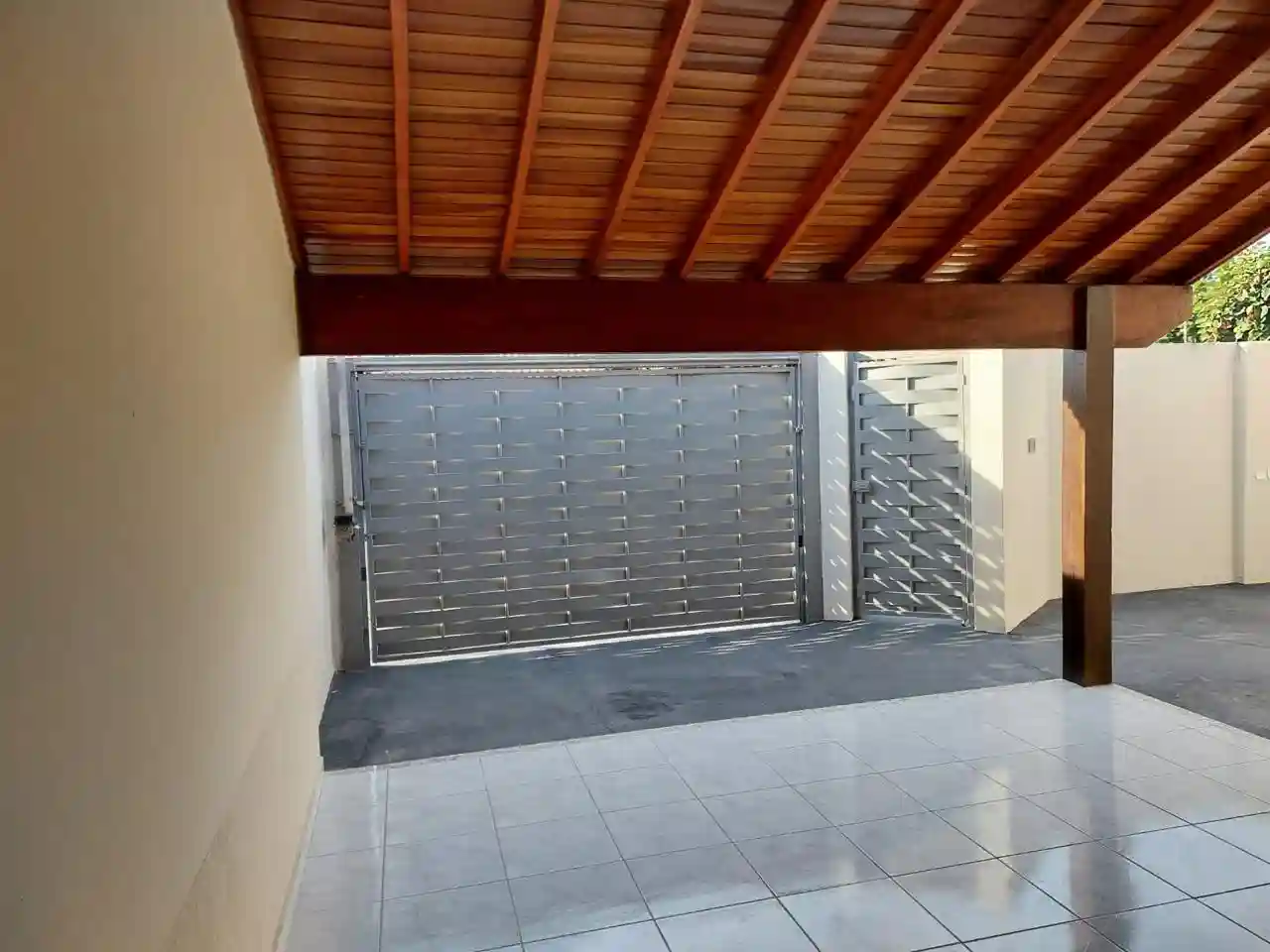 Casa com 2 quartos à venda, 195m² — foto 3 de 10