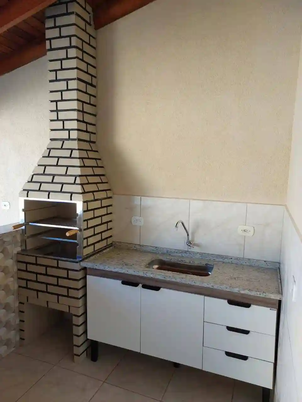 Casa com 2 quartos à venda, 195m² — foto 9 de 10