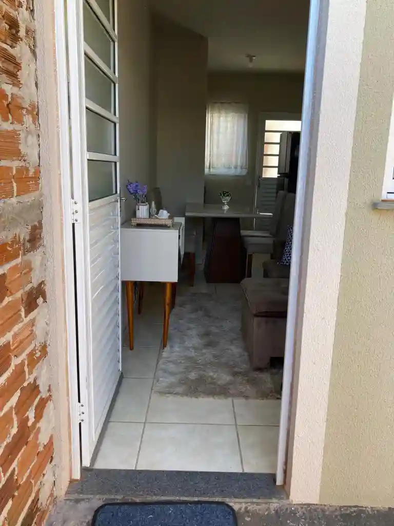 Casa com 2 quartos à venda, 200m² — foto 2 de 14
