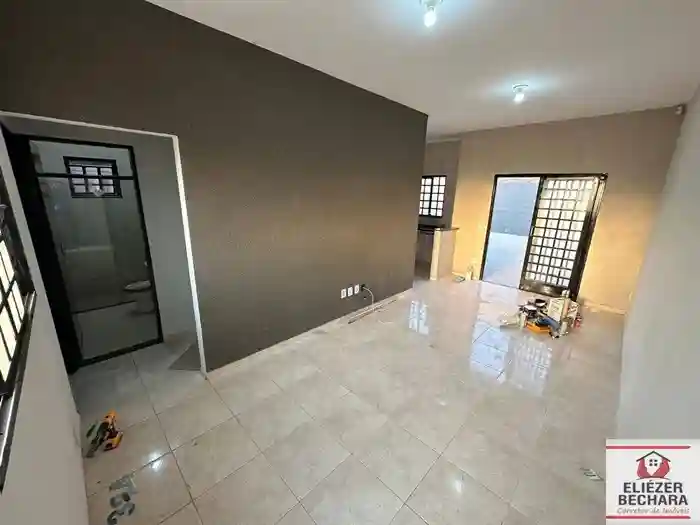 Casa com 2 quartos à venda, 70m² — foto 3 de 12