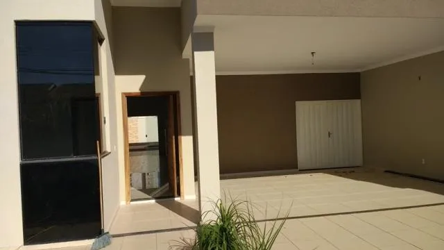 Casa à venda — foto 3 de 4