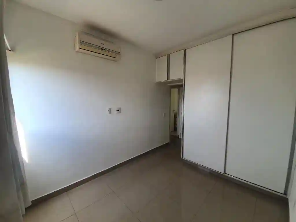 Apartamento com 3 quartos à venda, 140m² — foto 13 de 25