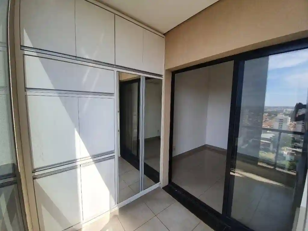 Apartamento com 3 quartos à venda, 140m² — foto 4 de 25