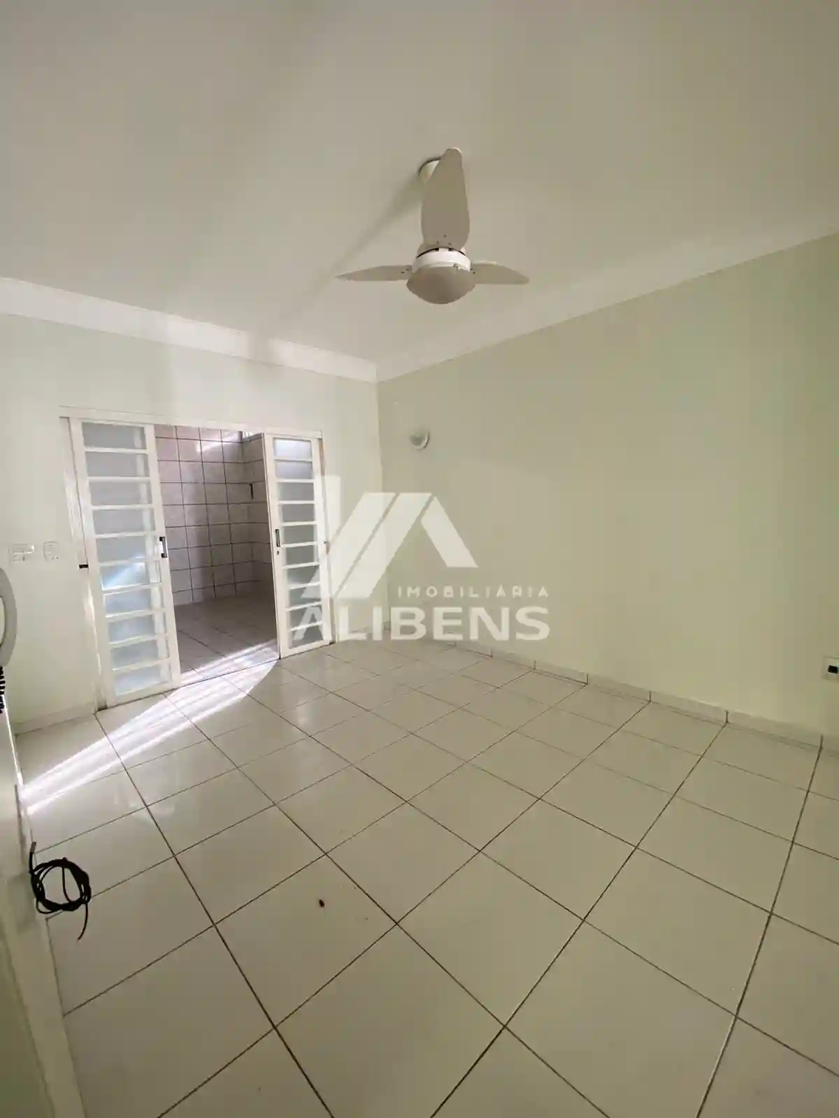 Casa com 3 quartos à venda, 200m² — foto 8 de 21