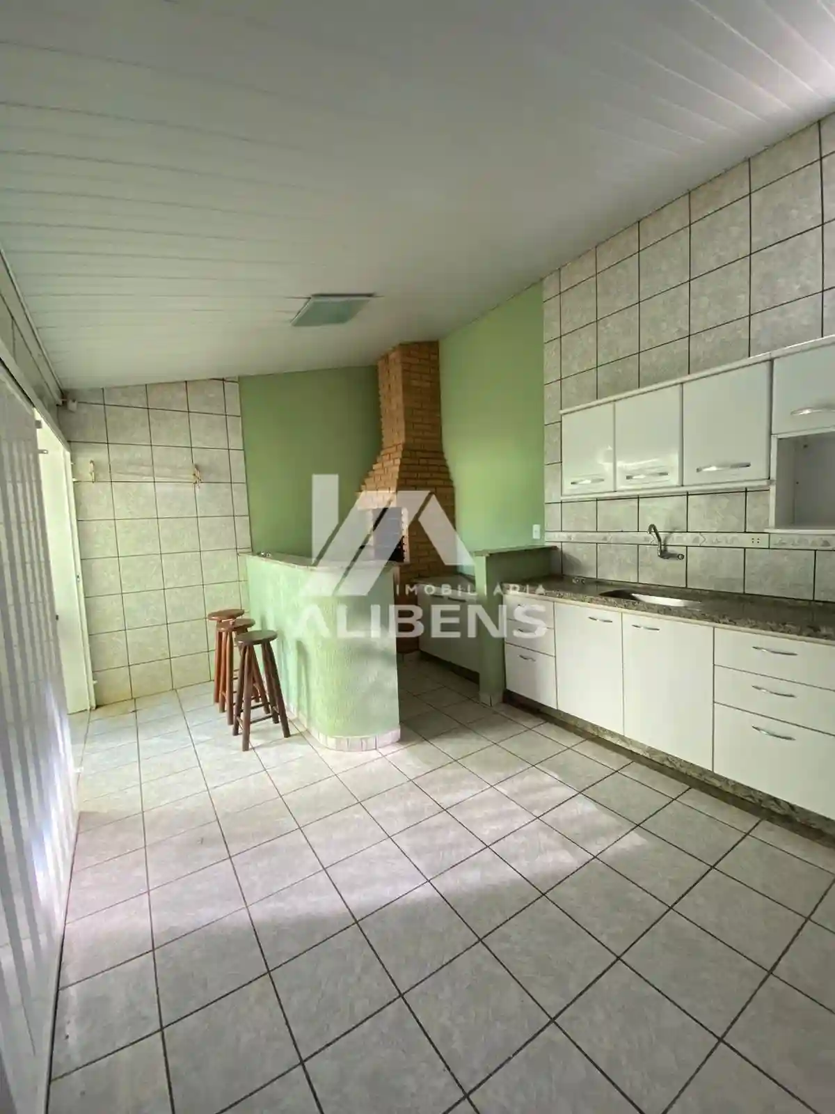 Casa com 3 quartos à venda, 200m² — foto 19 de 21