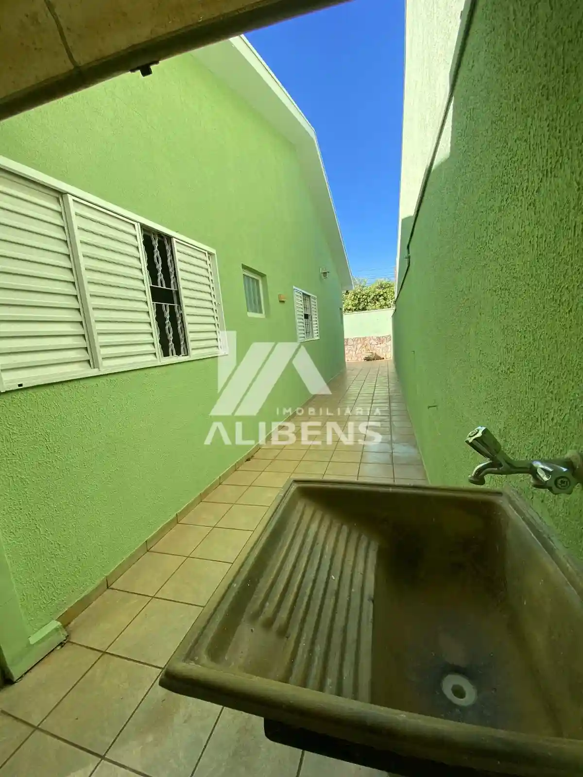 Casa com 3 quartos à venda, 200m² — foto 20 de 21