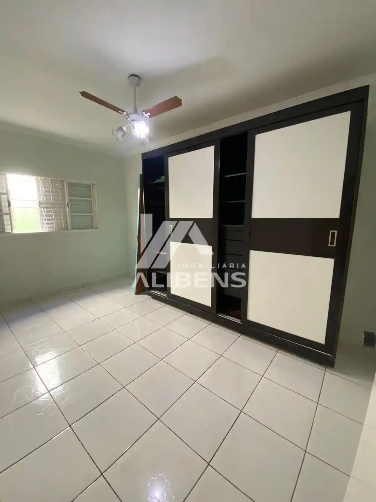Casa com 3 quartos à venda, 200m² — foto 15 de 21