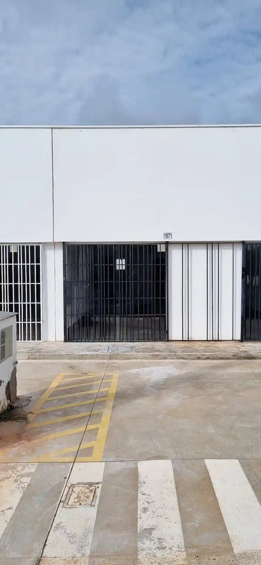 Loja / Salão / Ponto Comercial  para aluguel, 36m² — foto 2 de 5
