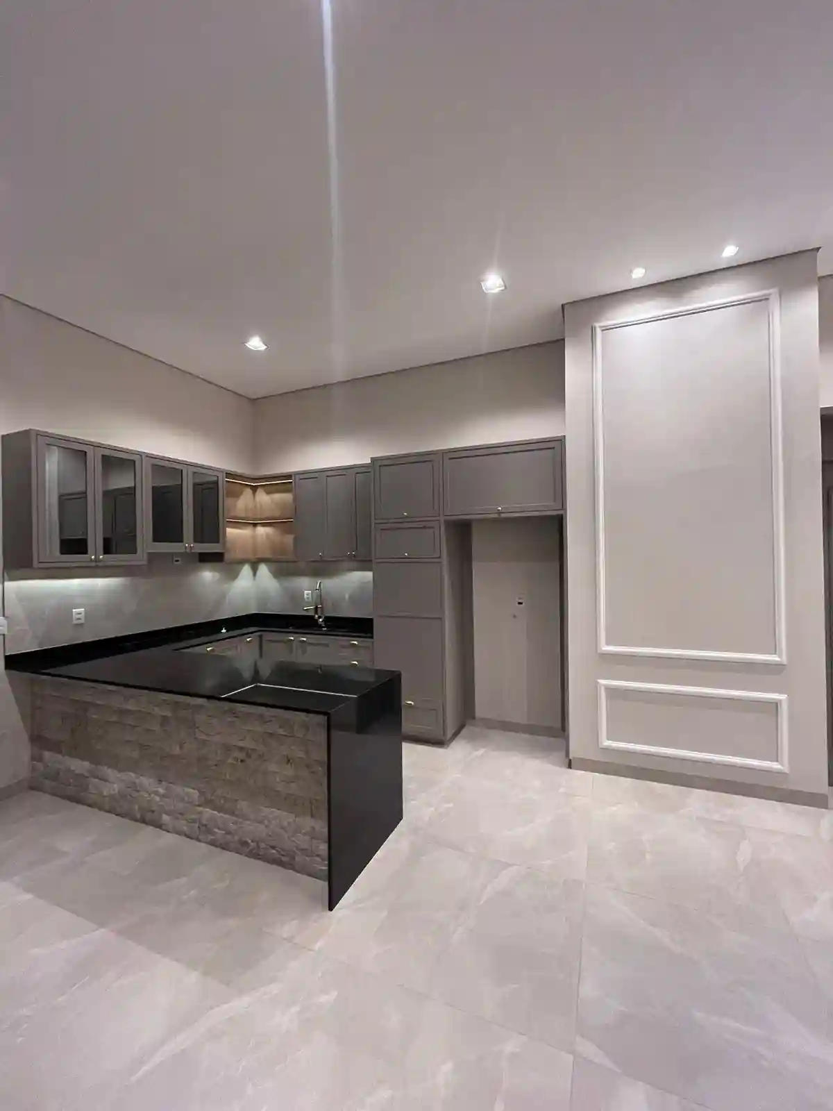 Casa de Condomínio com 3 quartos à venda, 162m² — foto 2 de 13