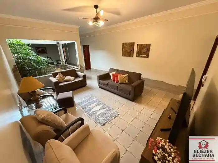 Casa com 3 quartos à venda, 400m² — foto 12 de 26