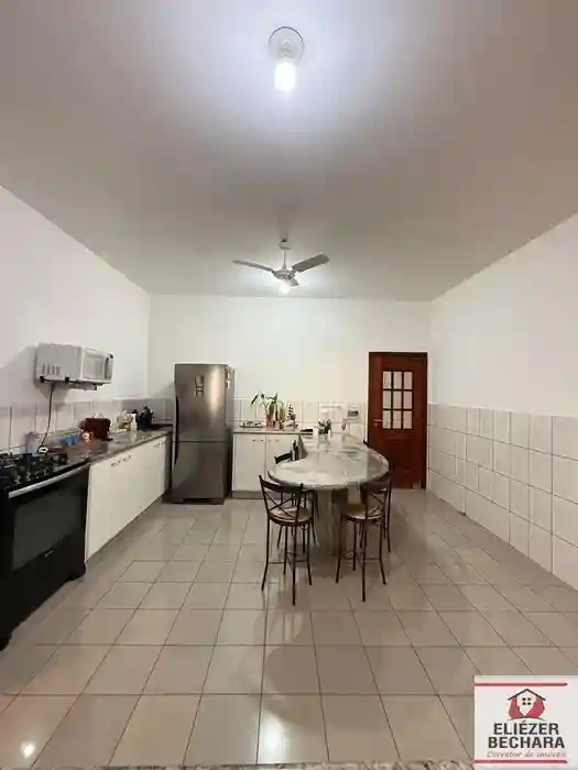 Casa com 3 quartos à venda, 400m² — foto 22 de 26