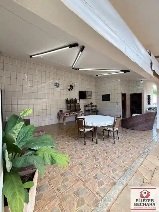 Casa com 3 quartos à venda, 400m² — foto 21 de 26