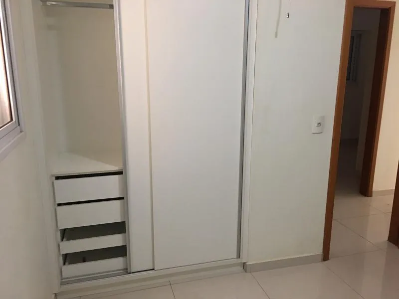 Apartamento à venda — foto 1 de 2