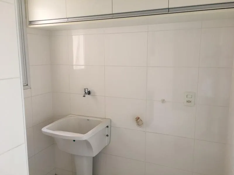 Apartamento à venda — foto 2 de 2