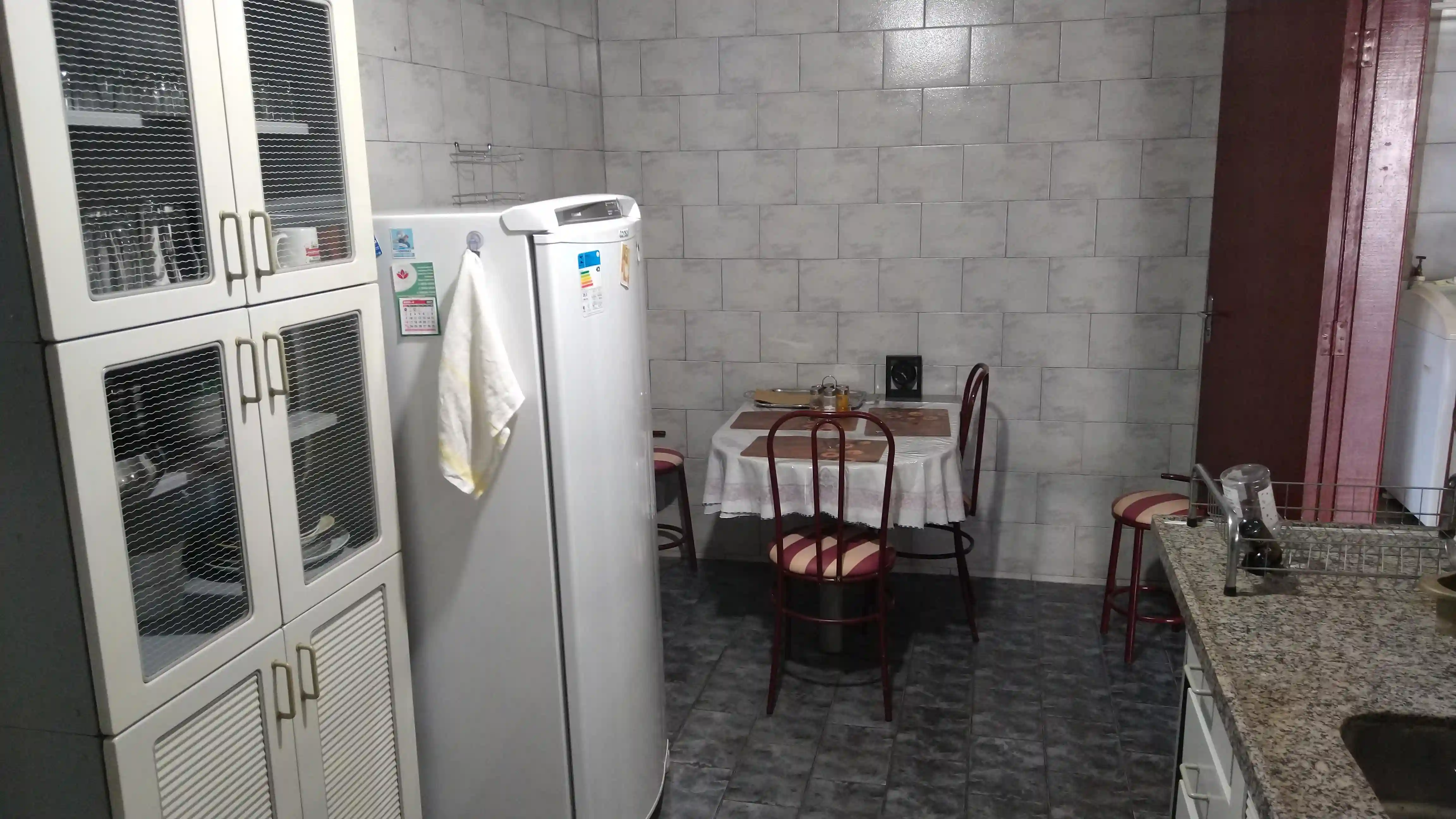 Casa com 4 quartos à venda, 174m² — foto 12 de 25