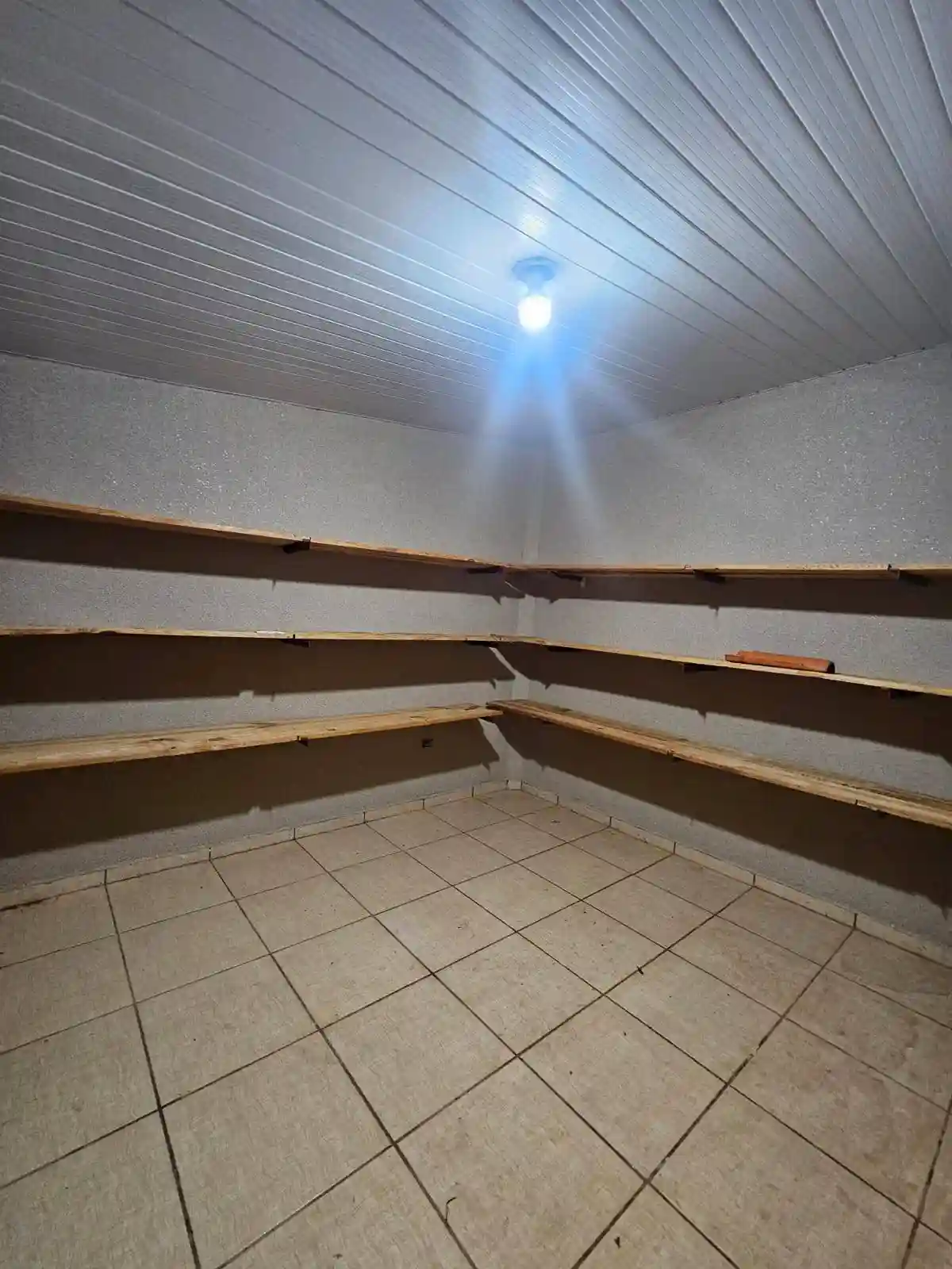 Casa com 3 quartos à venda, 450m² — foto 2 de 19