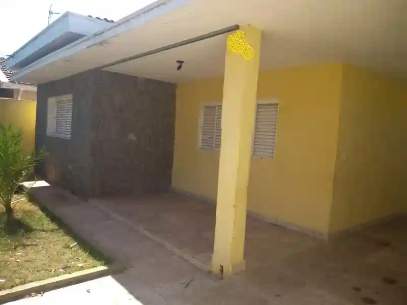 Casa à venda — foto 2 de 10