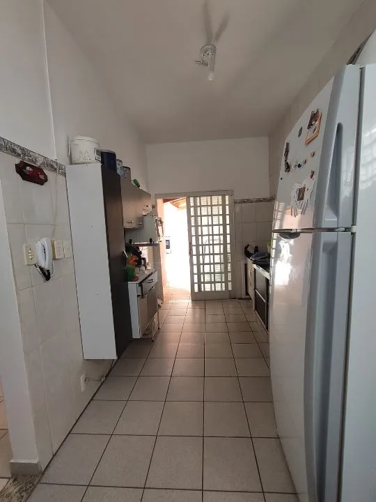 Casa à venda — foto 6 de 11