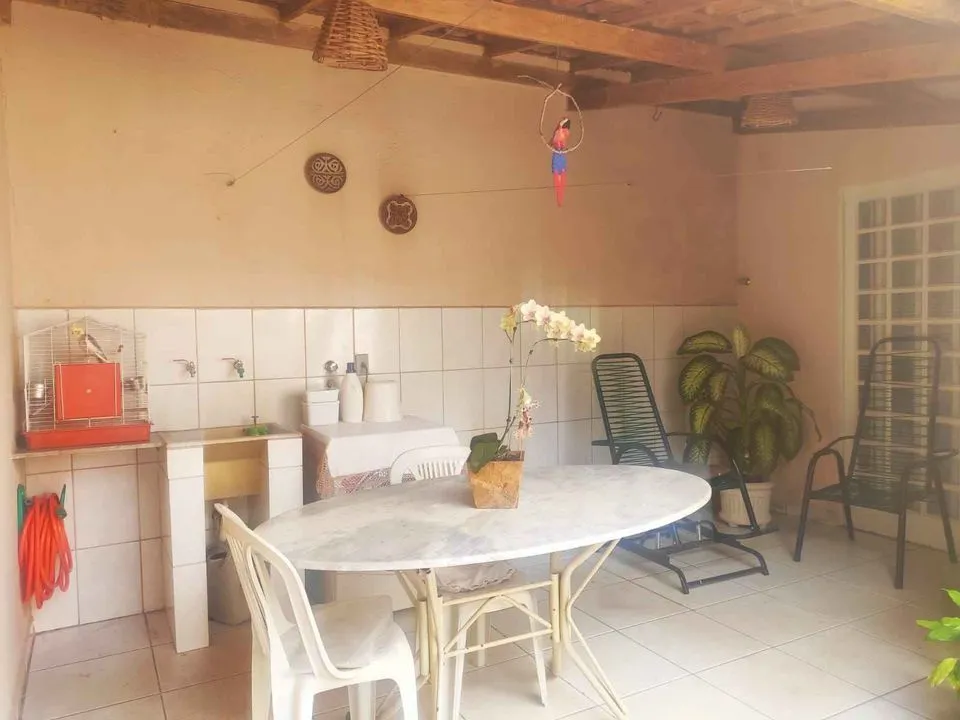 Casa à venda — foto 9 de 11