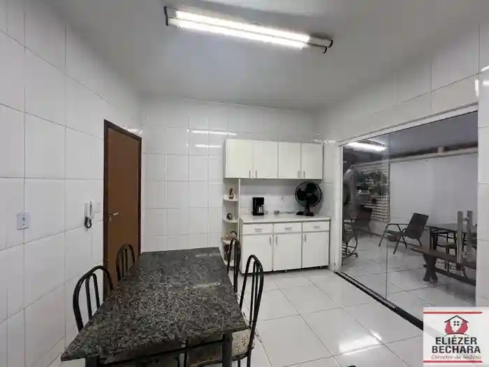Casa com 3 quartos à venda, 155m² — foto 5 de 21