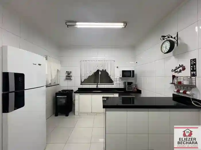 Casa com 3 quartos à venda, 155m² — foto 21 de 21