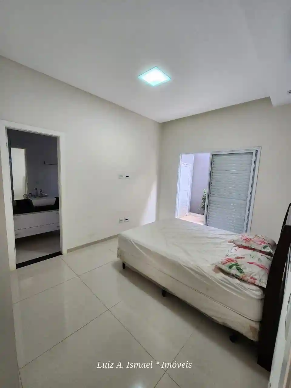 Casa de Condomínio com 4 quartos à venda, 460m² — foto 12 de 55