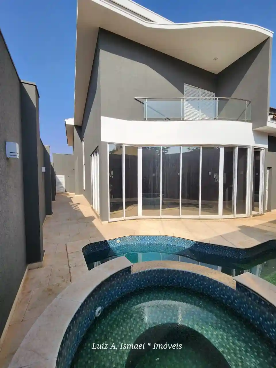 Casa de Condomínio com 4 quartos à venda, 460m² — foto 4 de 55