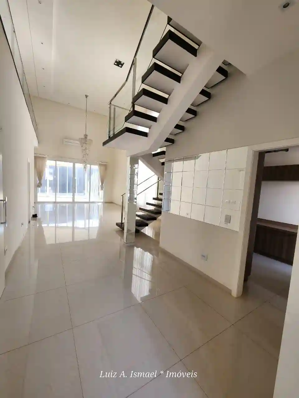 Casa de Condomínio com 4 quartos à venda, 460m² — foto 7 de 55