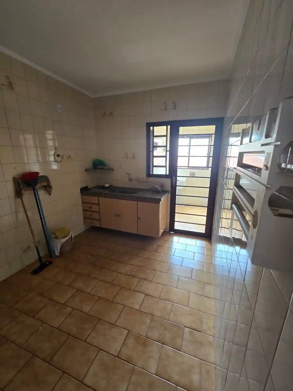 Apartamento com 3 quartos para aluguel, 127m² — foto 7 de 8