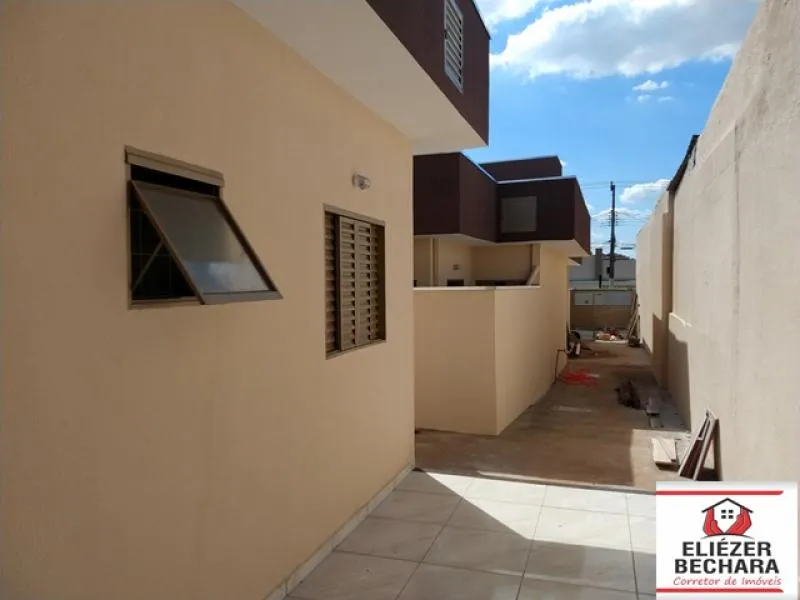 Casa à venda — foto 4 de 6